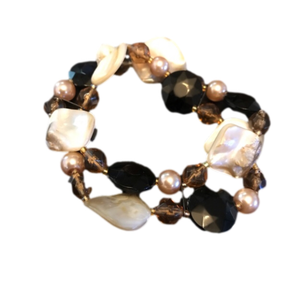 Stretchy Shell & bead Bracelet